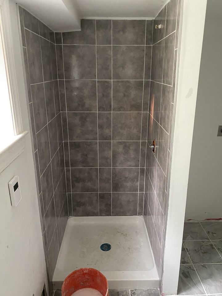 225 Thompson Rd #225A - Photo 5 of 7