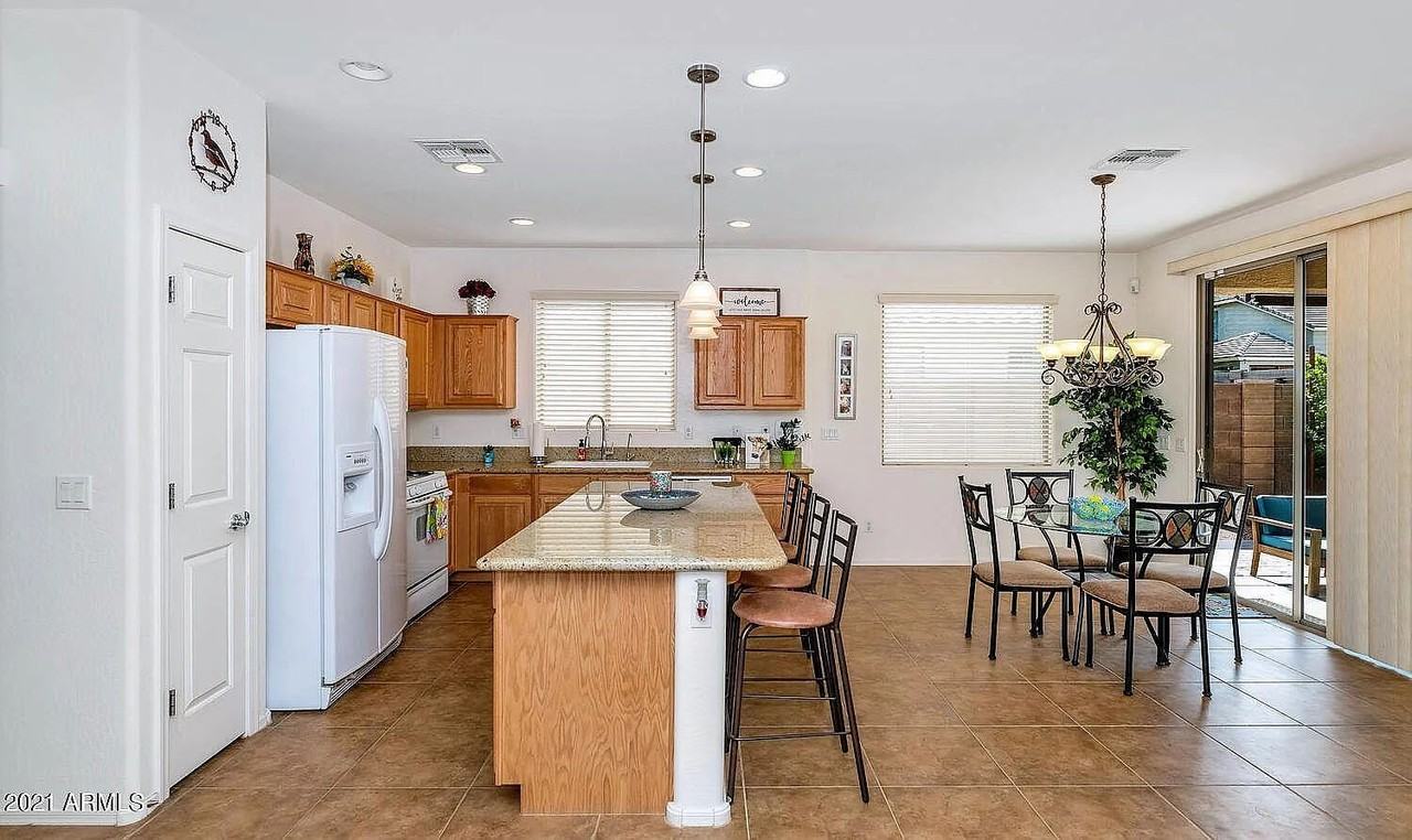 3315 E Merlot St #NA - Photo 5 of 22