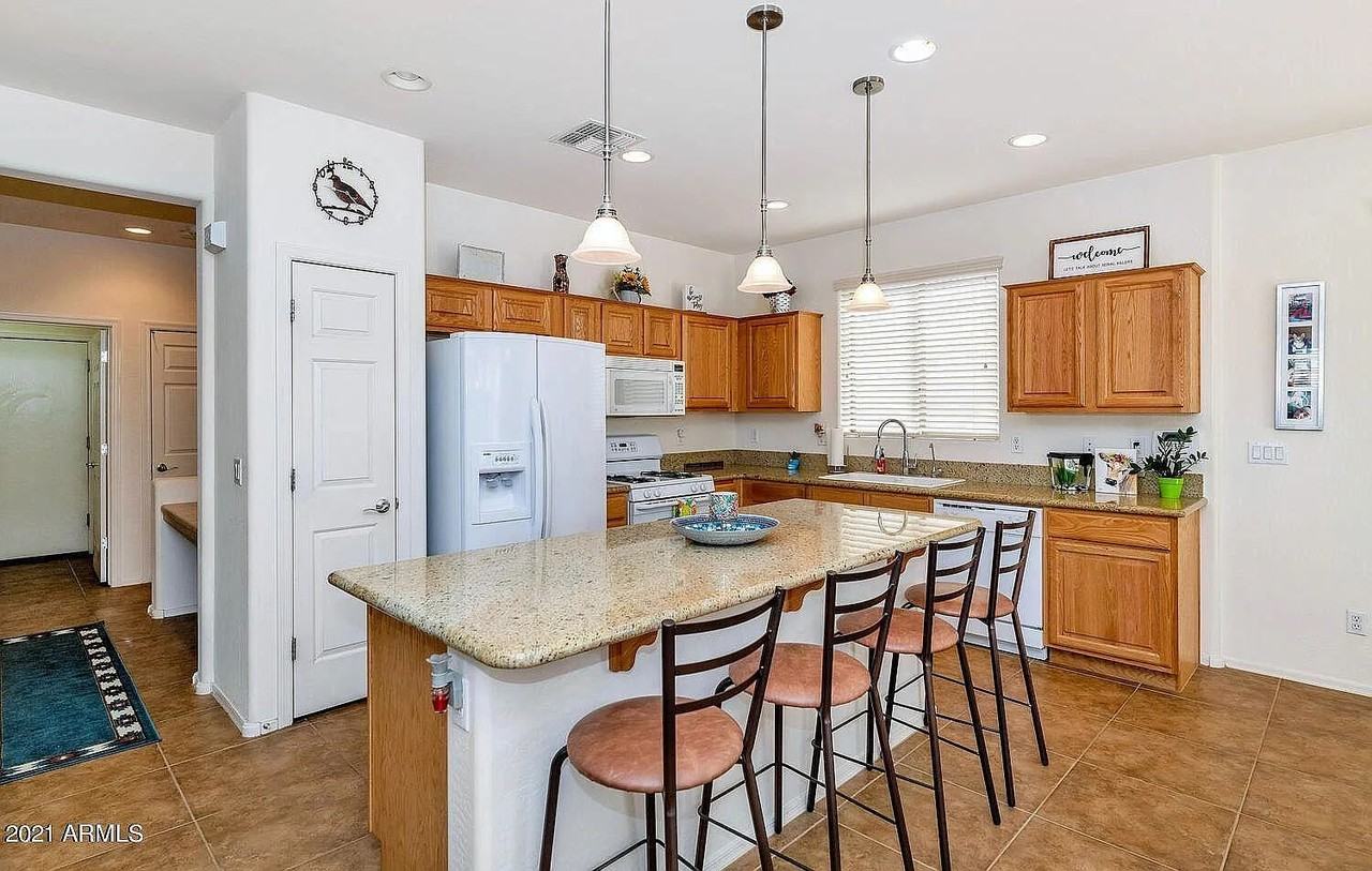 3315 E Merlot St #NA - Photo 6 of 22