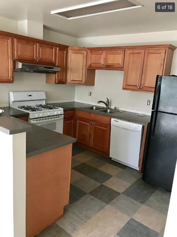 2643 Andover Ave #1 - Photo 3 of 19