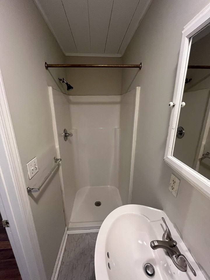 419 E 13th Ave #3 - Photo 5 of 8