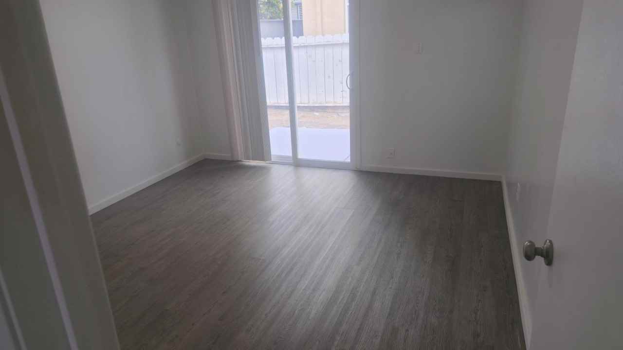 515 W 5th St #NA - Photo 3 of 14