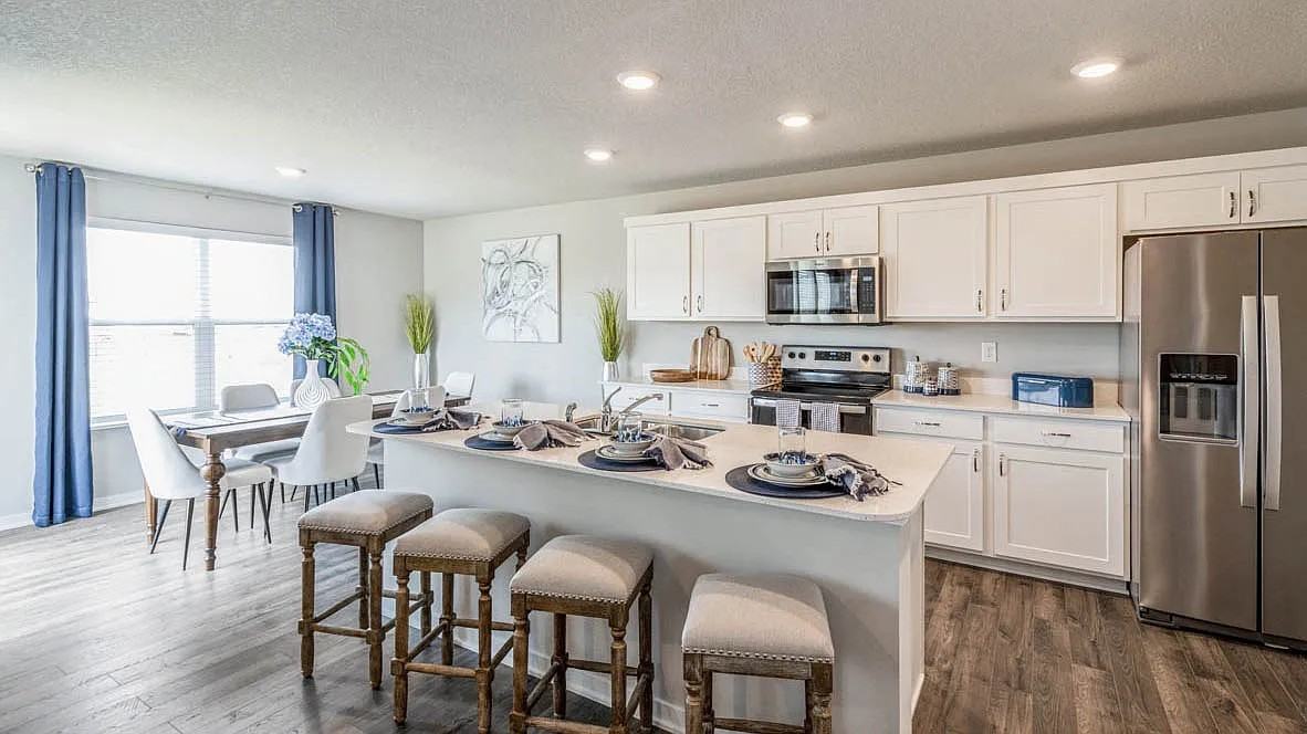 7804 N 169th St #7804 - Photo 4 of 18