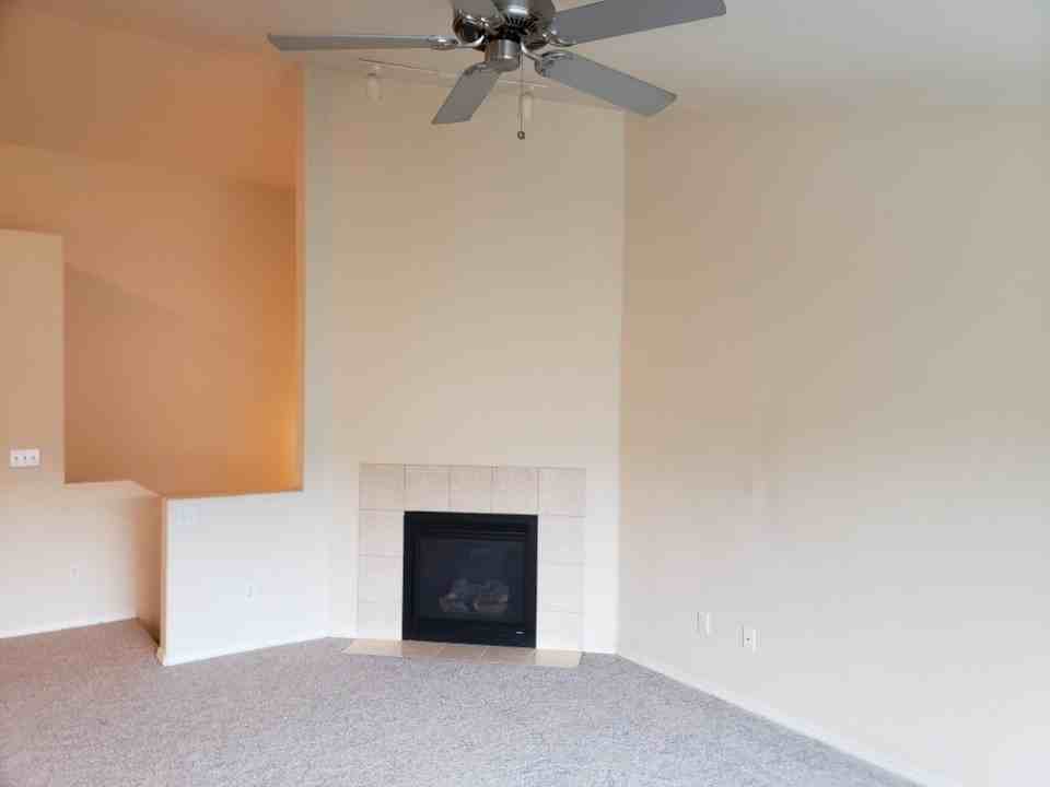 2229 Jasper Ln #2229 - Photo 2 of 8