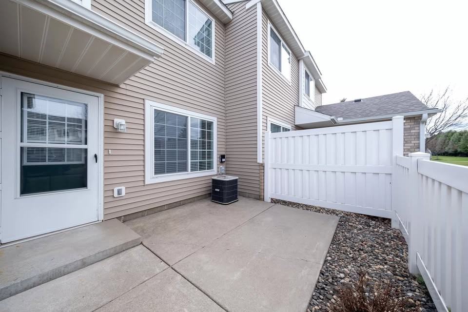 15855 Flute Way #NA - Photo 2 of 19