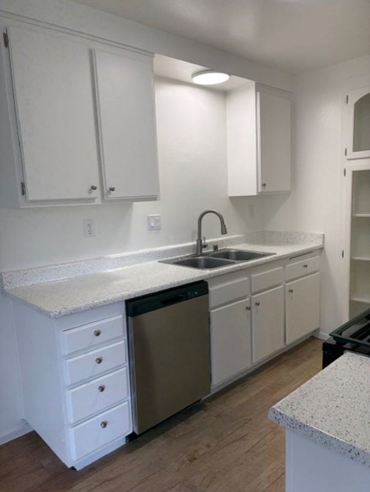 Welcome Home to Sutter's Mill Apartments - Photo 3 of 37