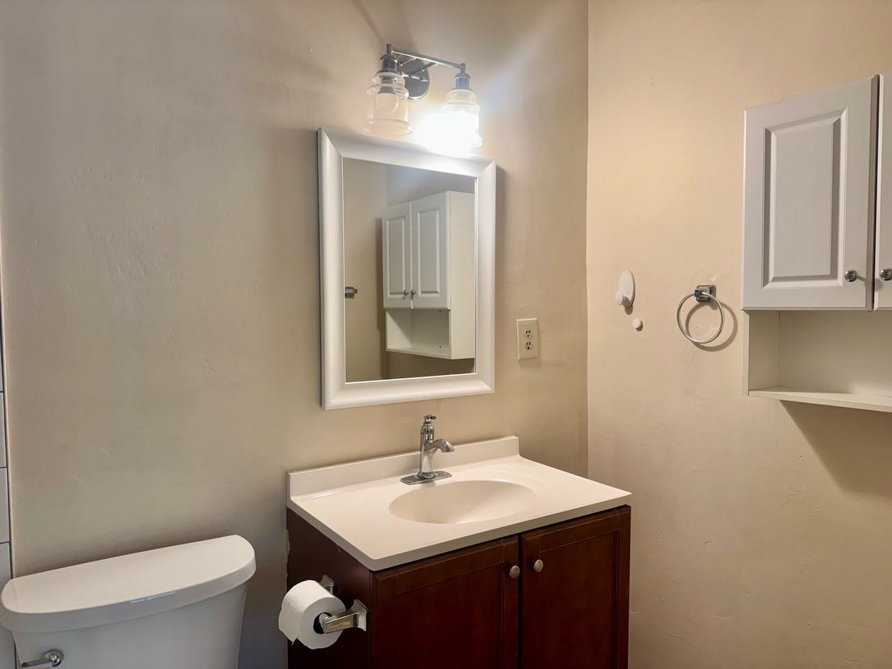 12727 Neddick Ave #1 - Photo 6 of 9