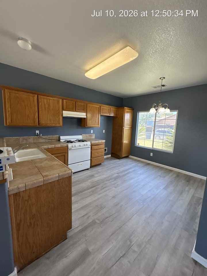 30743 Cottontail St - Photo 2 of 19