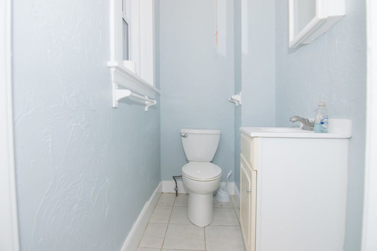 41 Boulevard Ter - Photo 5 of 16