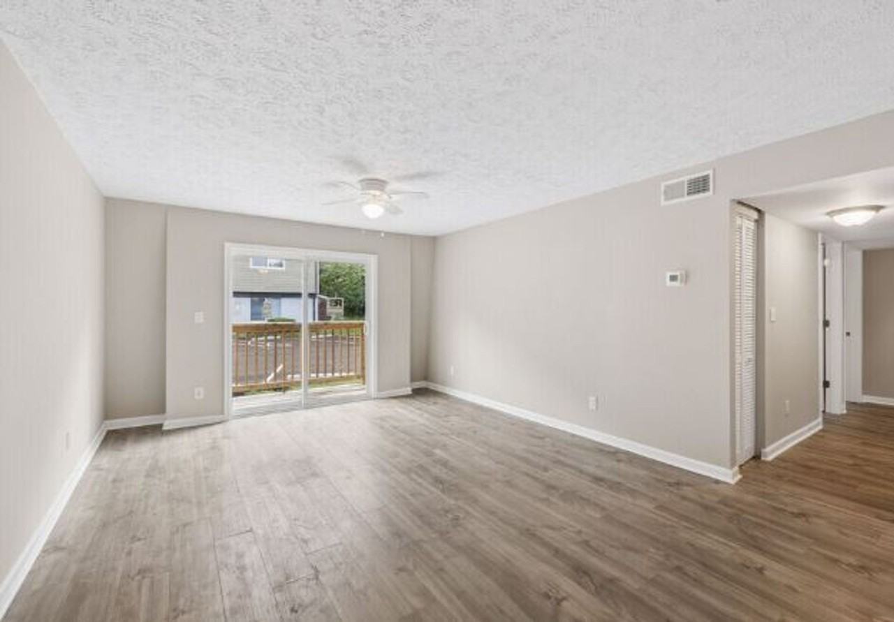 Parkwood Place - Photo 7 of 26