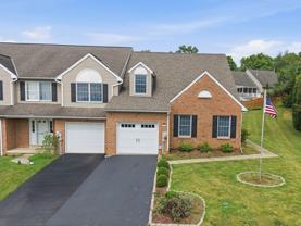 472 Hillside Dr - Photo 1 of 1