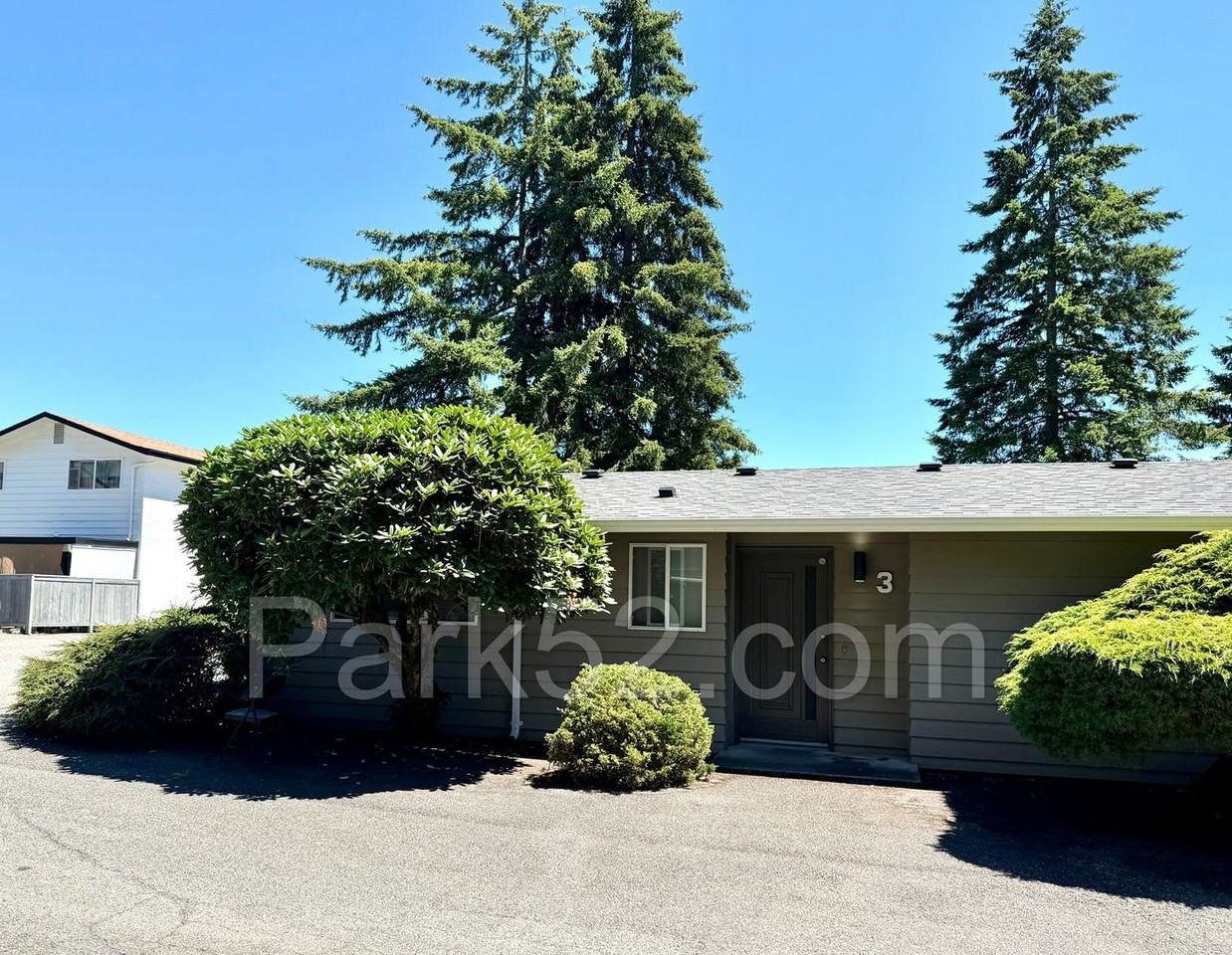 1442 Rainier Dr #3 - Photo 2 of 16