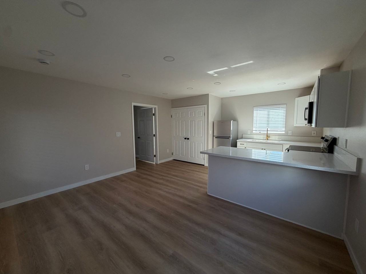 3592 Timothy Way - Photo 2 of 8