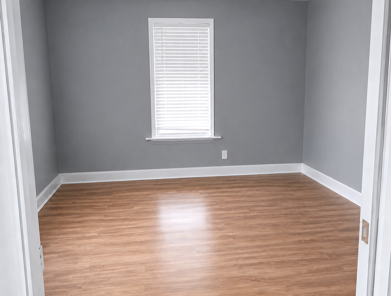 28 Hickory St - Photo 6 of 11
