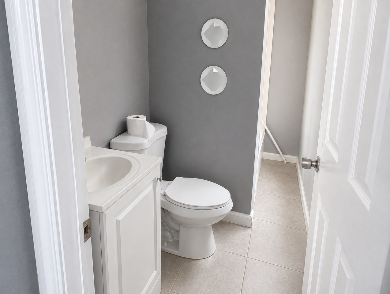 28 Hickory St - Photo 7 of 11