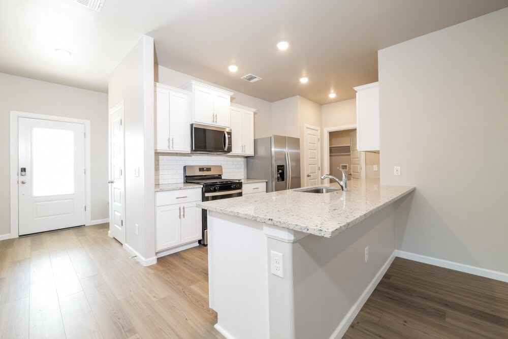 12721 Carrara Ln - Photo 6 of 16