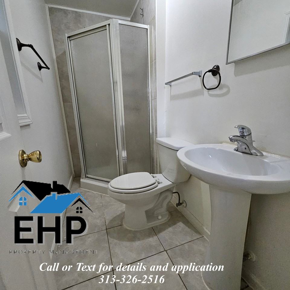 17535 Prospect St #1 - Photo 5 of 14