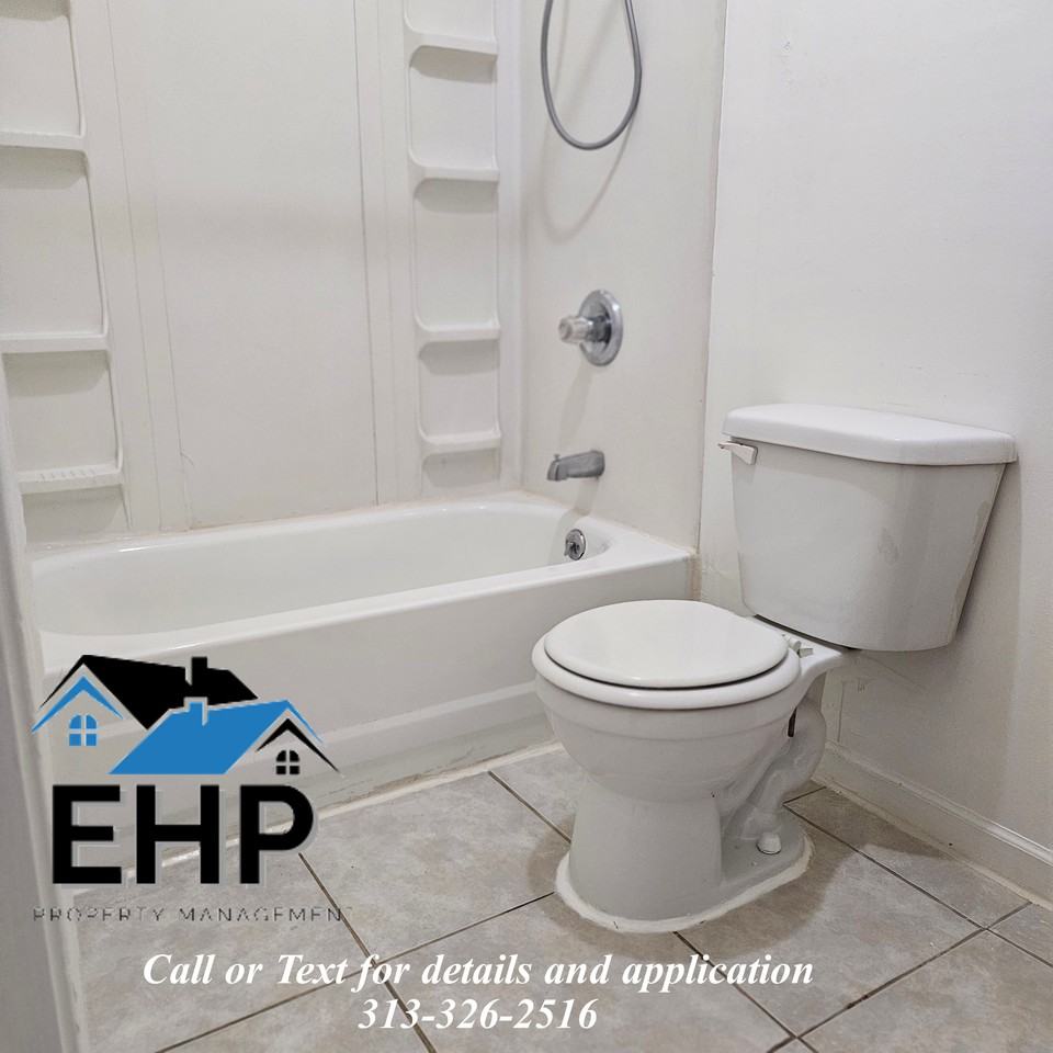 17535 Prospect St #1 - Photo 7 of 14