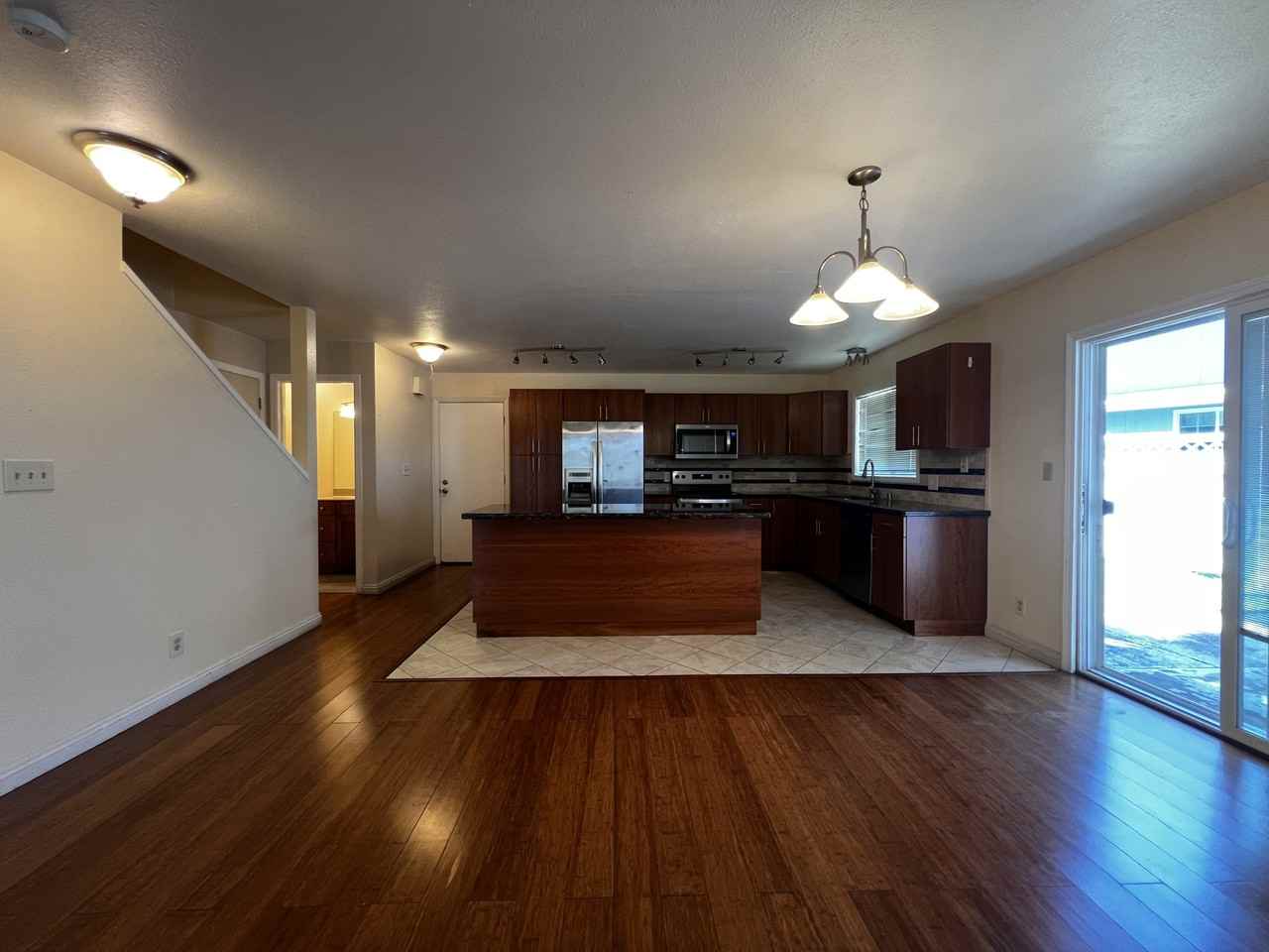 91-1058 Aawa Dr #1 - Photo 3 of 8