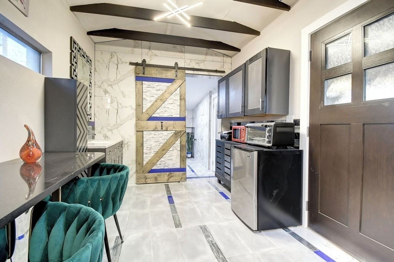 121 W Balboa Dr - Photo 4 of 45