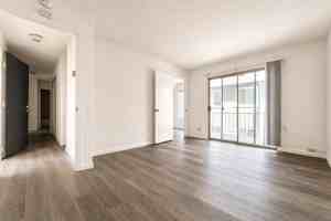 featured image of 2540 College Ave