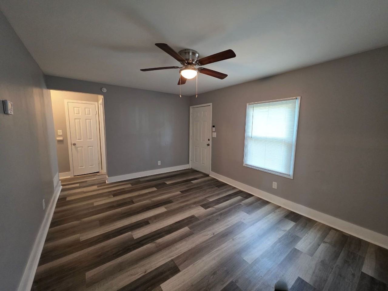 5429 College Ave - Photo 3 of 15