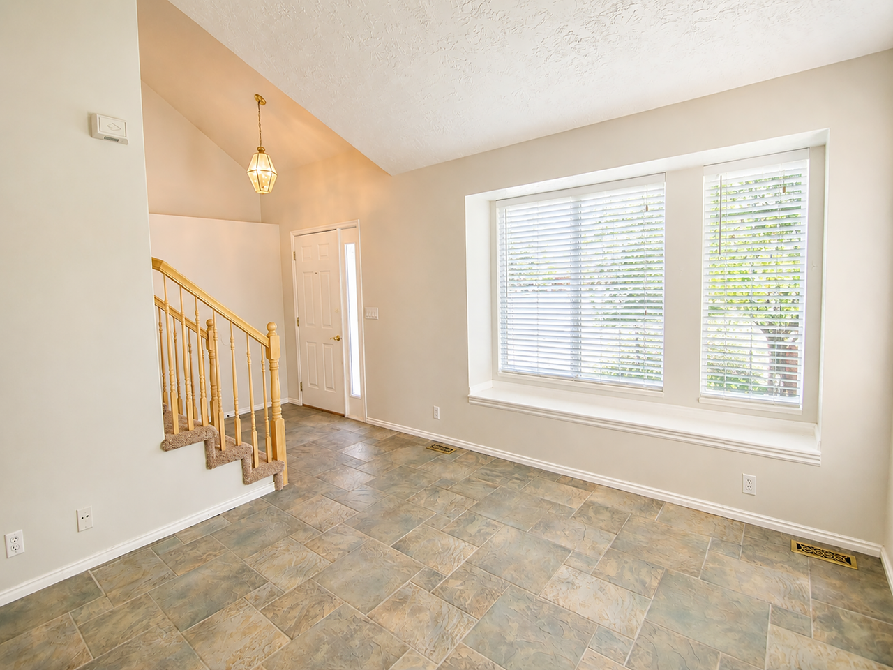 9288 S Boise Cir - Photo 2 of 28