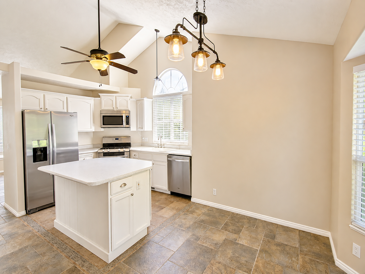 9288 S Boise Cir - Photo 3 of 28