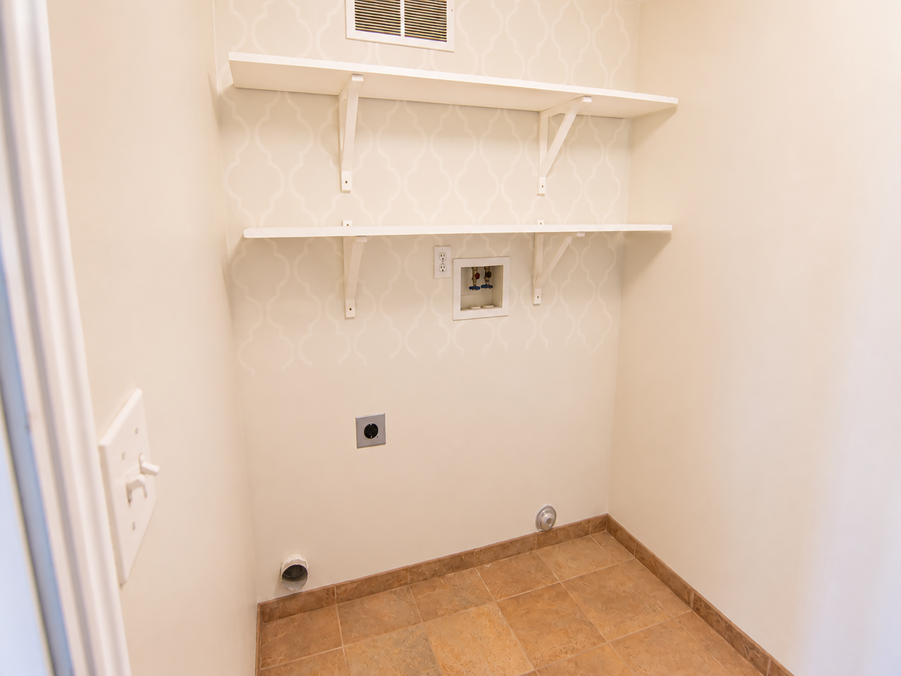 9288 S Boise Cir - Photo 7 of 28