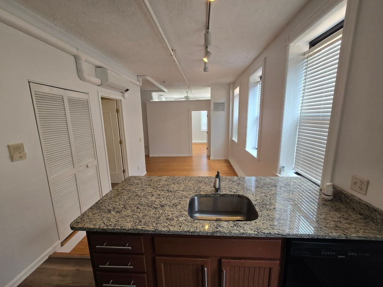 46 Washington St #303 - Photo 2 of 13