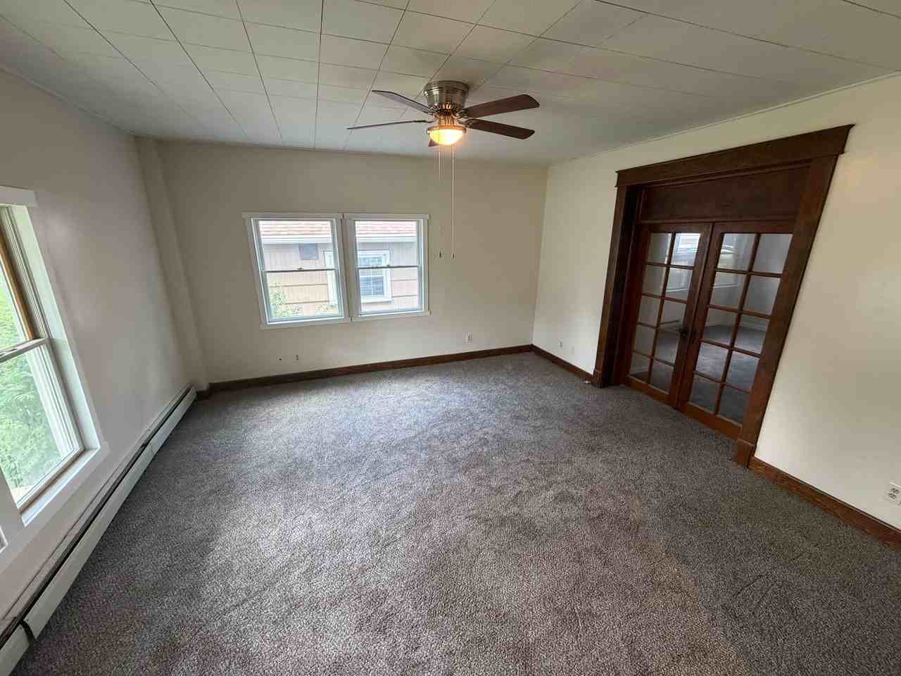 2221 Western Avenue, Mattoon - Photo 2 of 19