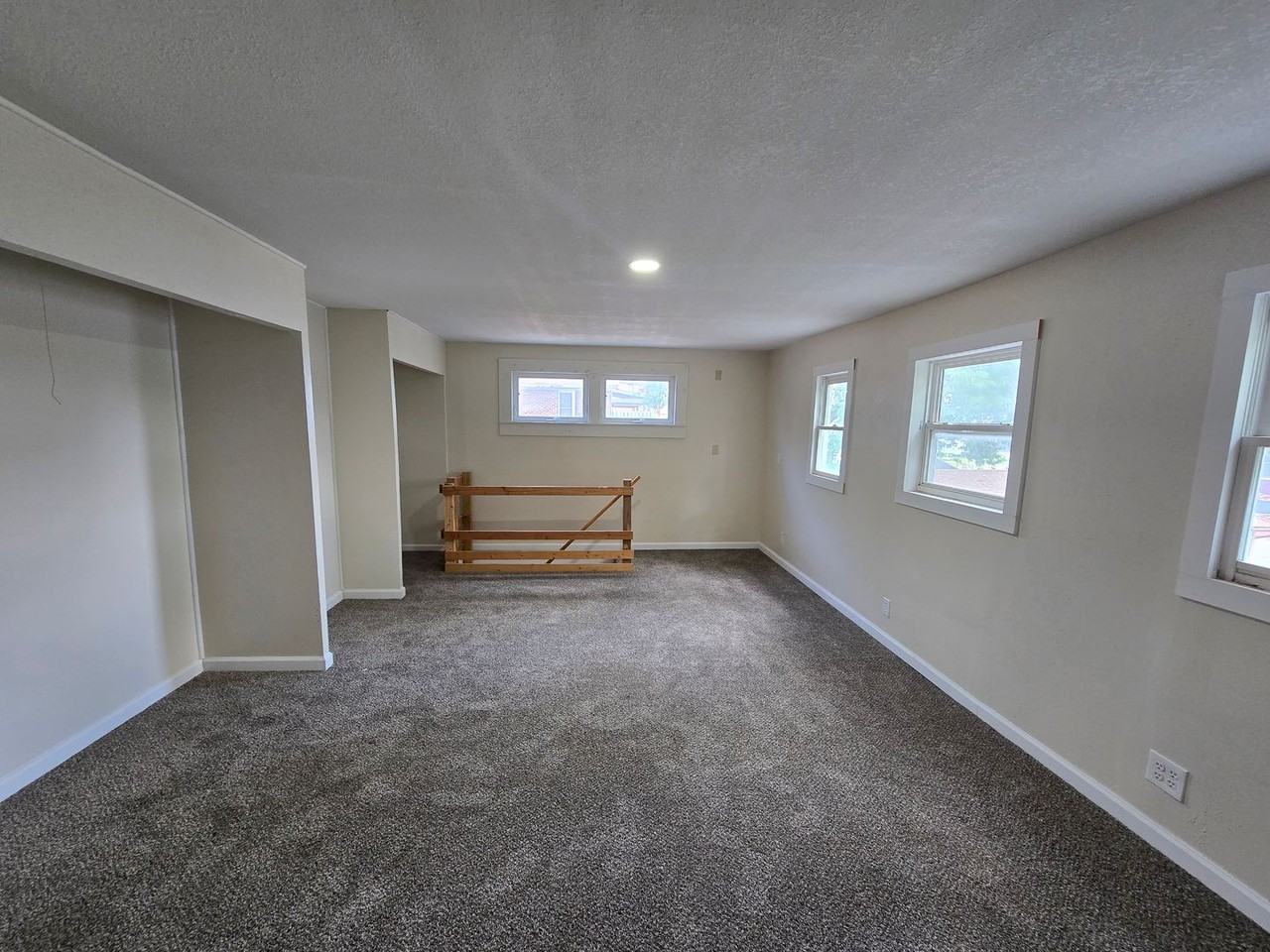 2221 Western Avenue, Mattoon - Photo 7 of 19