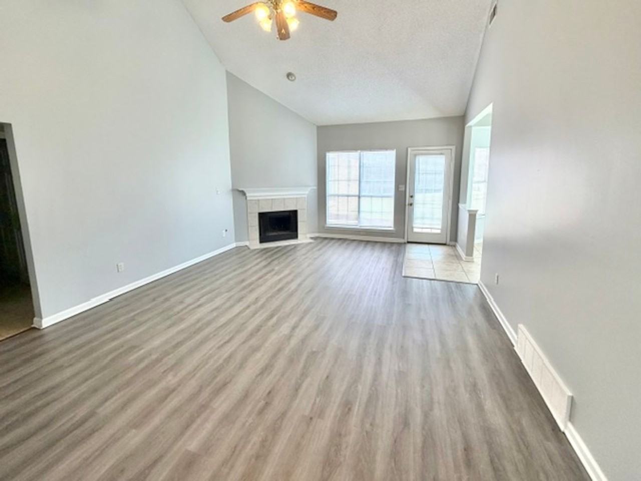 9035 Weeping Cherry Ln - Photo 3 of 14