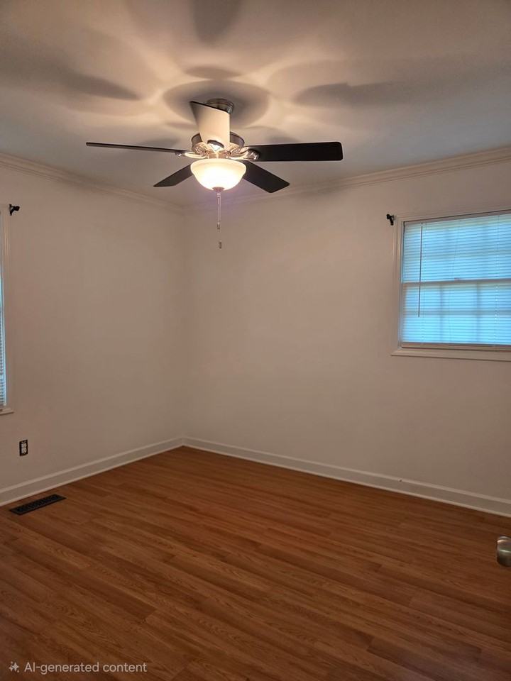 112 Powder Horn Rd - Photo 4 of 13