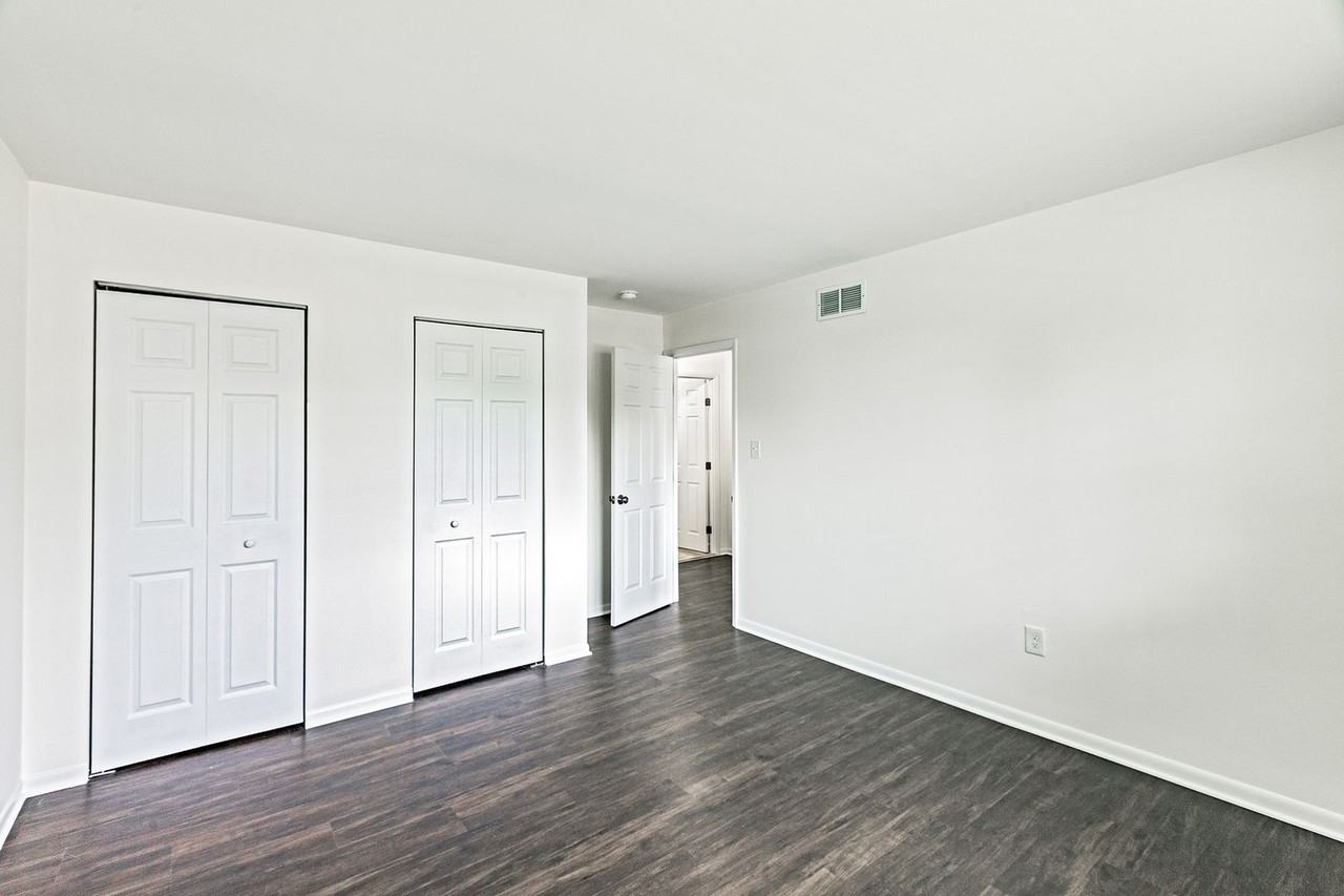 581 Hemingway Dr - Photo 5 of 16