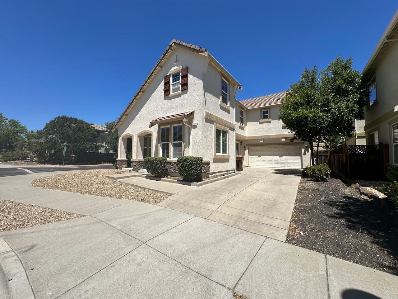 2397 Tamalpais Ave - Photo 2 of 28