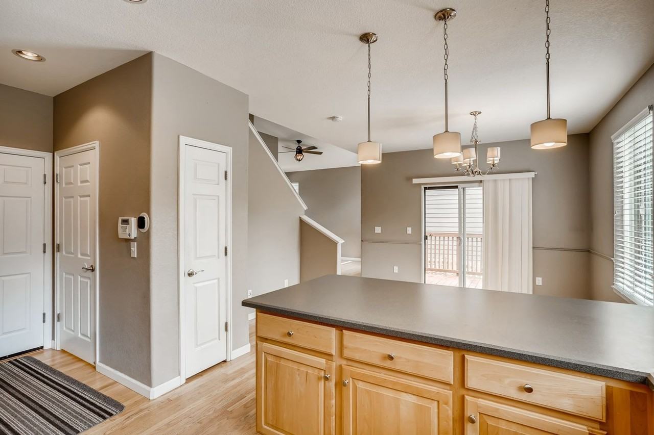 10594 Jewelberry Trl - Photo 3 of 29