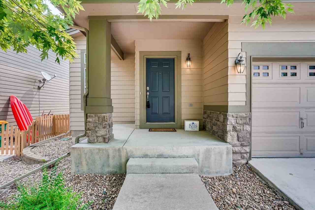 10594 Jewelberry Trl - Photo 2 of 29