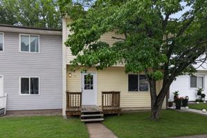 featured image of 33 Wayside Ct