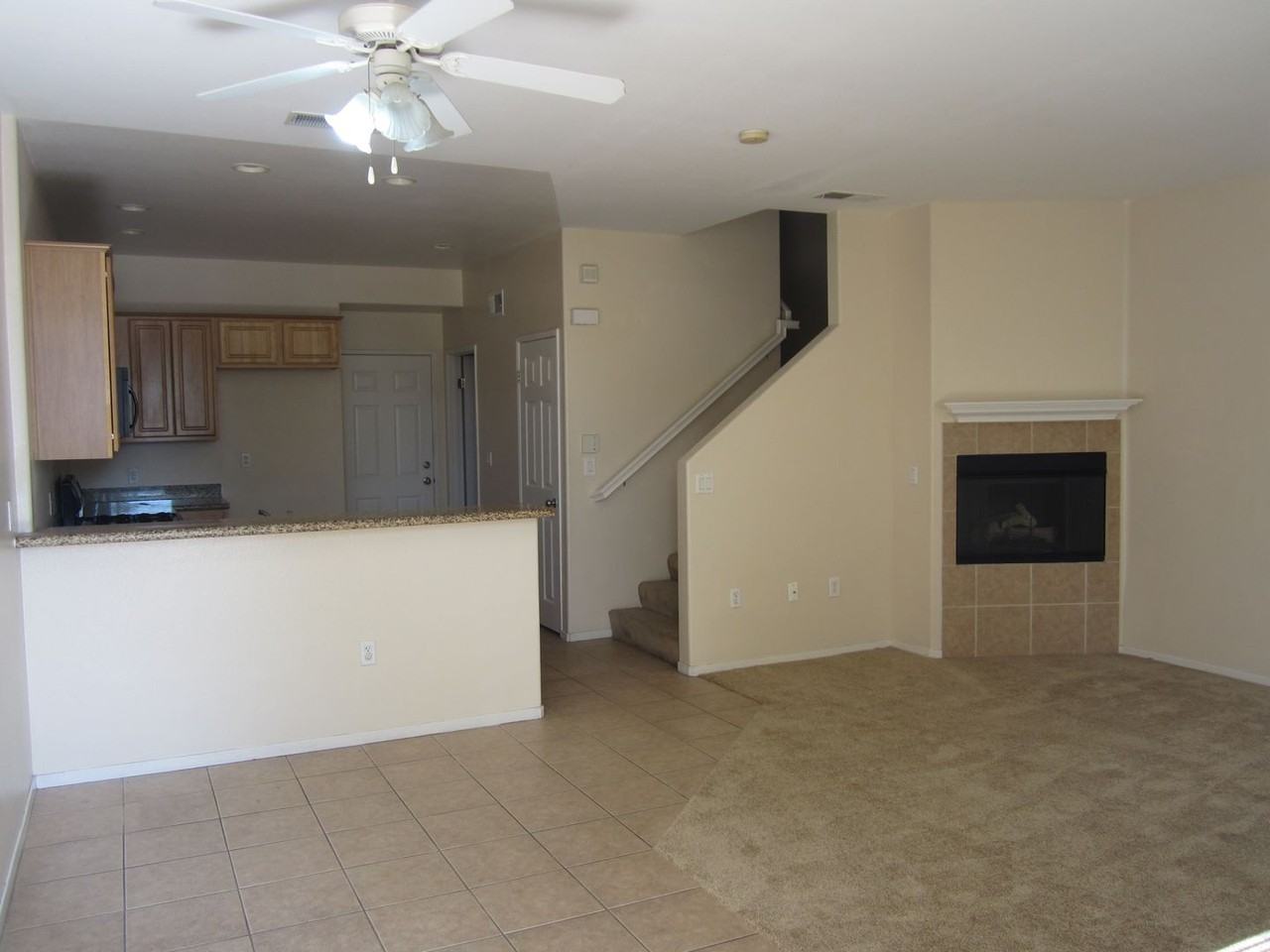 2914 Coleville Ct - Photo 2 of 3