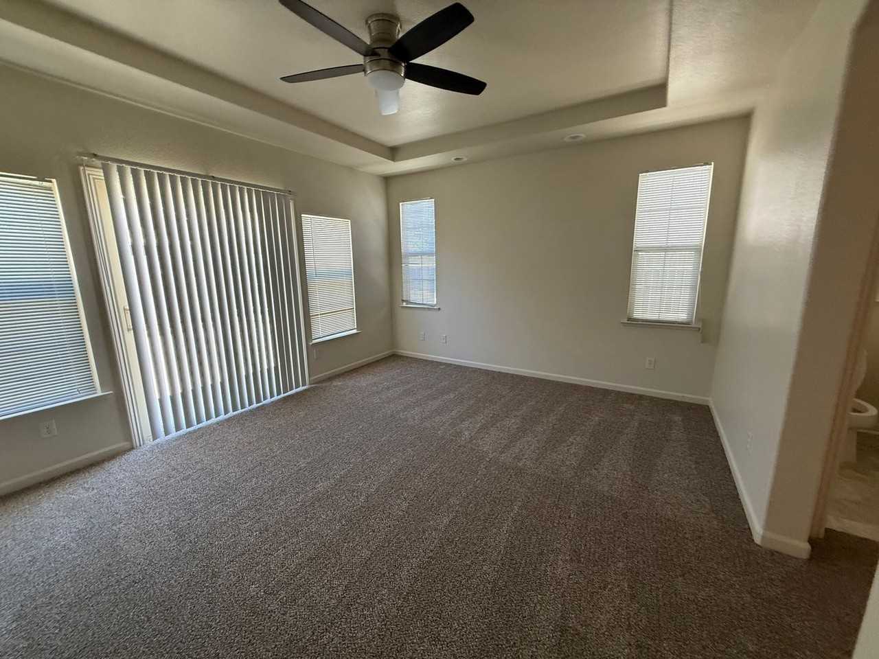 3588 Silverwood Rd - Photo 5 of 13