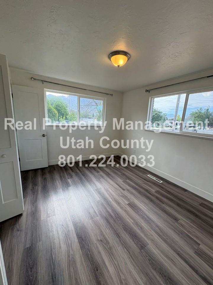 715 715 E 1400 S-UP #UP - Photo 6 of 11
