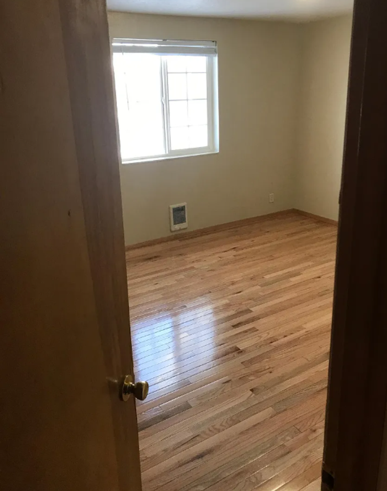 1548 Sw Metolius Ave - Photo 6 of 8