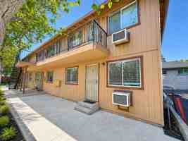 featured image of 614 Moran St #7