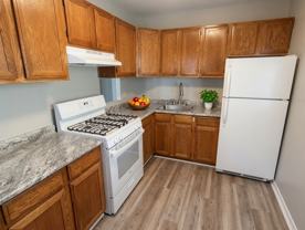 931 Smith Ave S - Photo 1 of 1