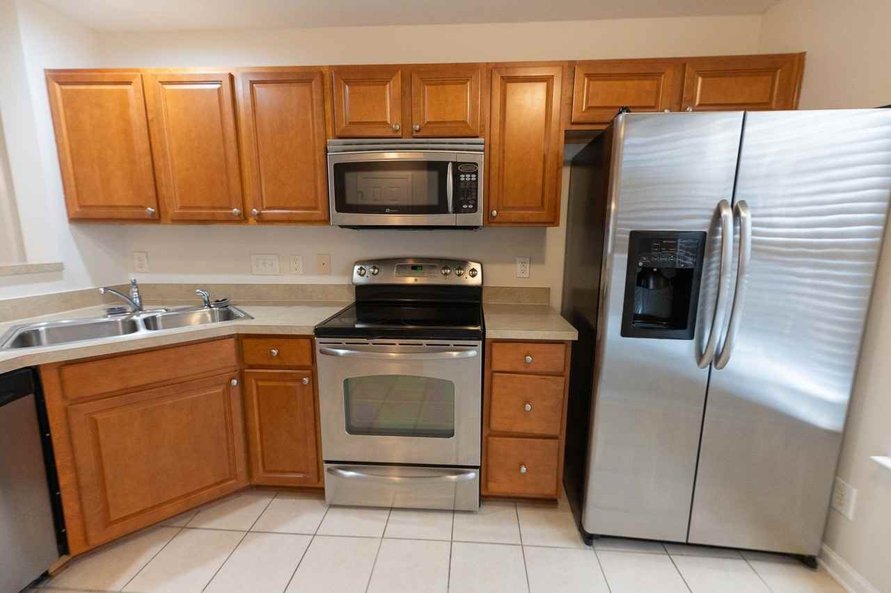 306 Snowy Owl Ct - Photo 7 of 23