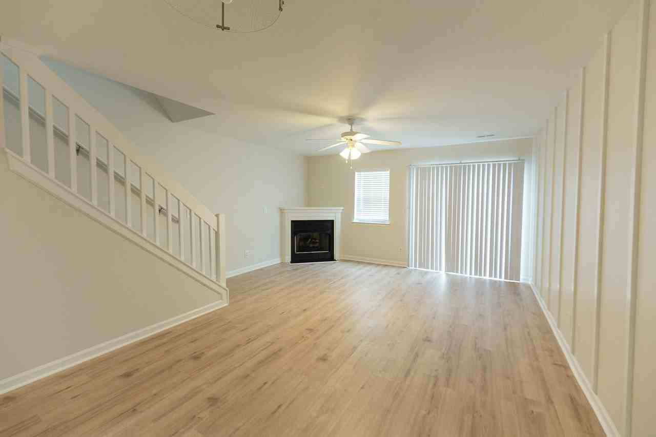 306 Snowy Owl Ct - Photo 2 of 23