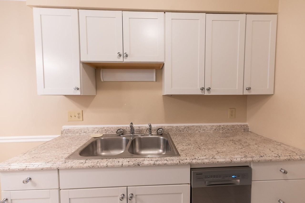 185 Forest View Dr - Photo 3 of 25