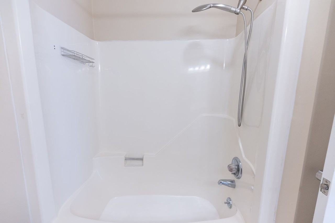 185 Forest View Dr - Photo 4 of 25