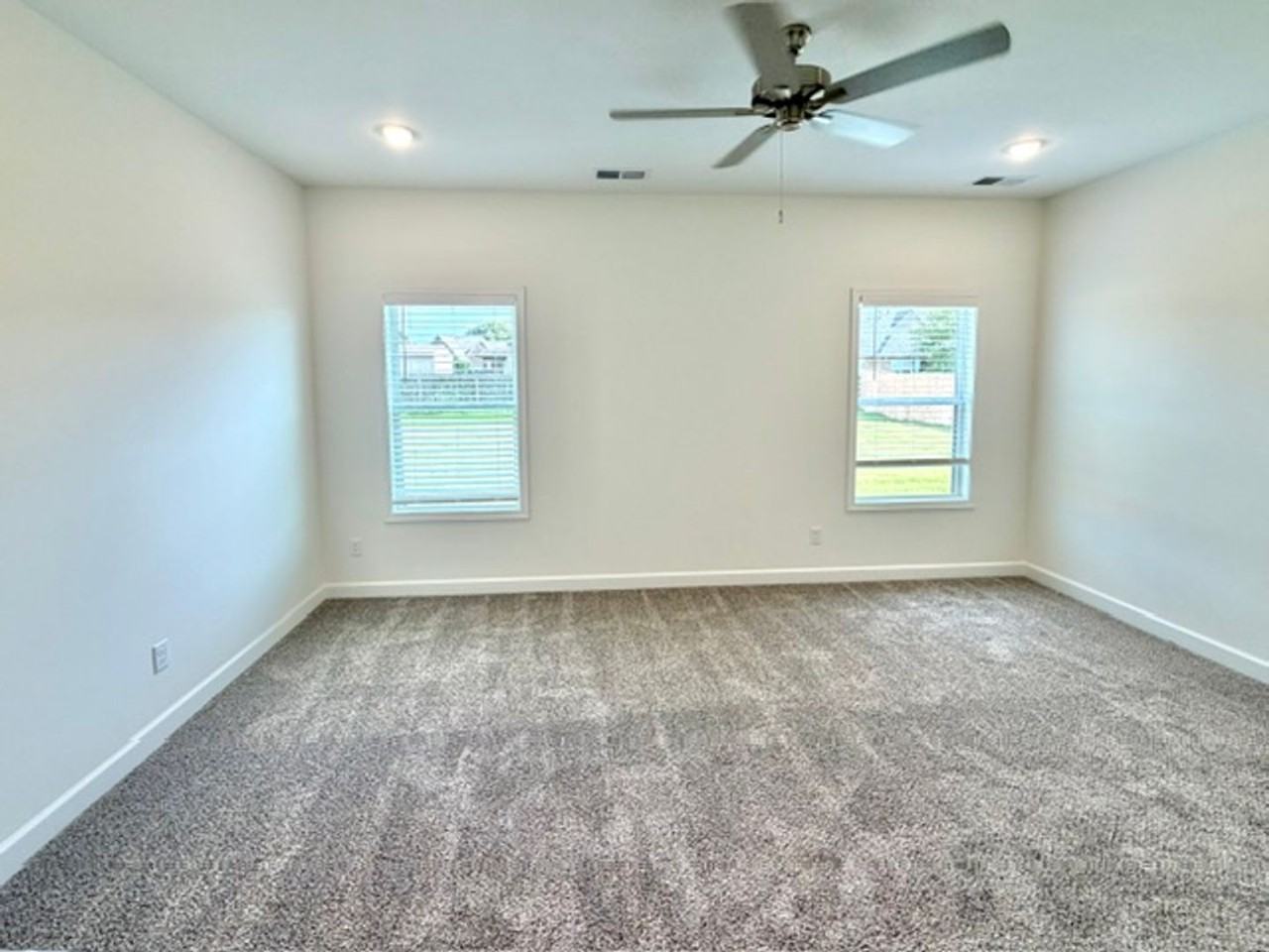145 145 Summer Rose Ln - Photo 5 of 14